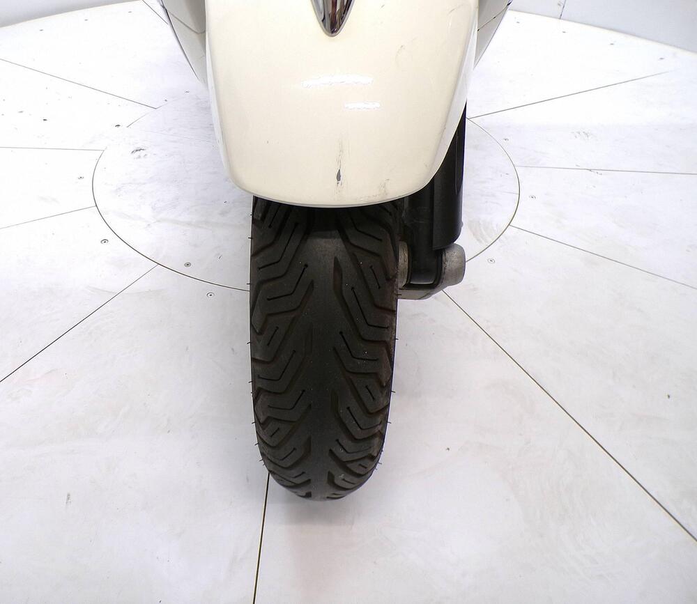 Vespa Primavera 125 (2021 - 23) (8)