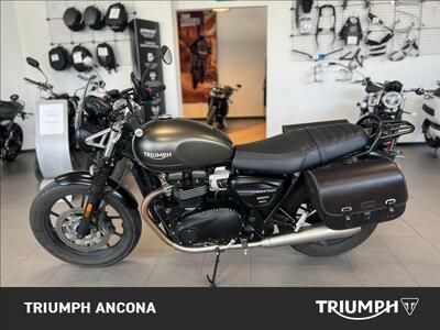 Triumph Street Twin 900 (2021 - 22) usata