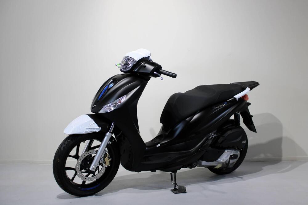 Piaggio Medley 200 S (2025 - 26) (3)
