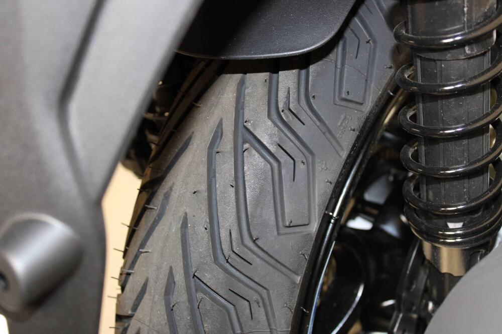 Piaggio Medley 200 S (2025 - 26) (7)