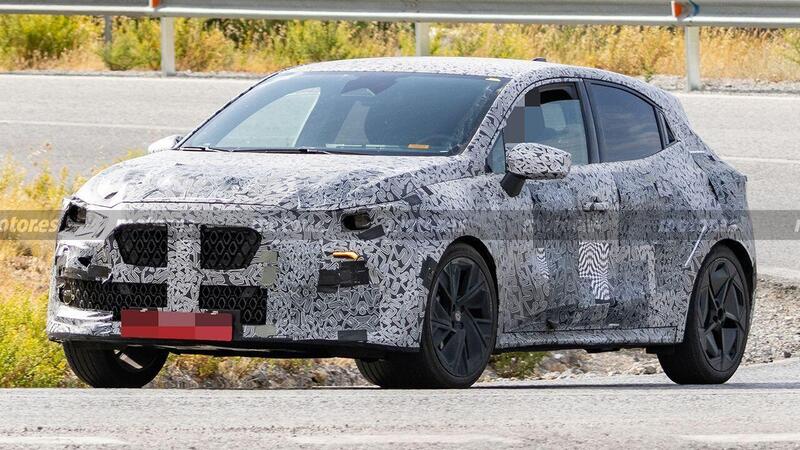 Nuova Renault Clio 2026: il segreto del modello ibrido da 200 CV che fa sognare il ritorno delle sigle RS