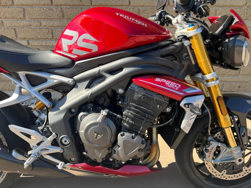 Triumph Speed Triple 1200 RS (2021 - 24) (10)