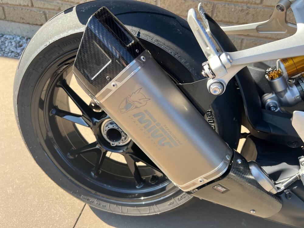 Triumph Speed Triple 1200 RS (2021 - 24) (12)