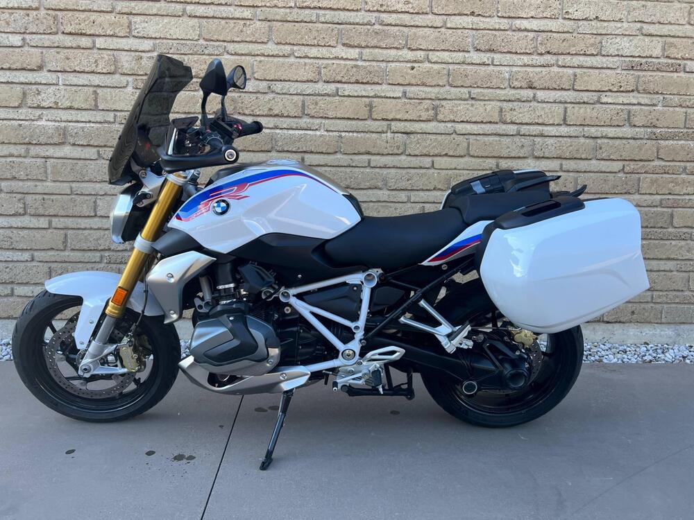 Bmw R 1250 R (2021 - 25) (2)