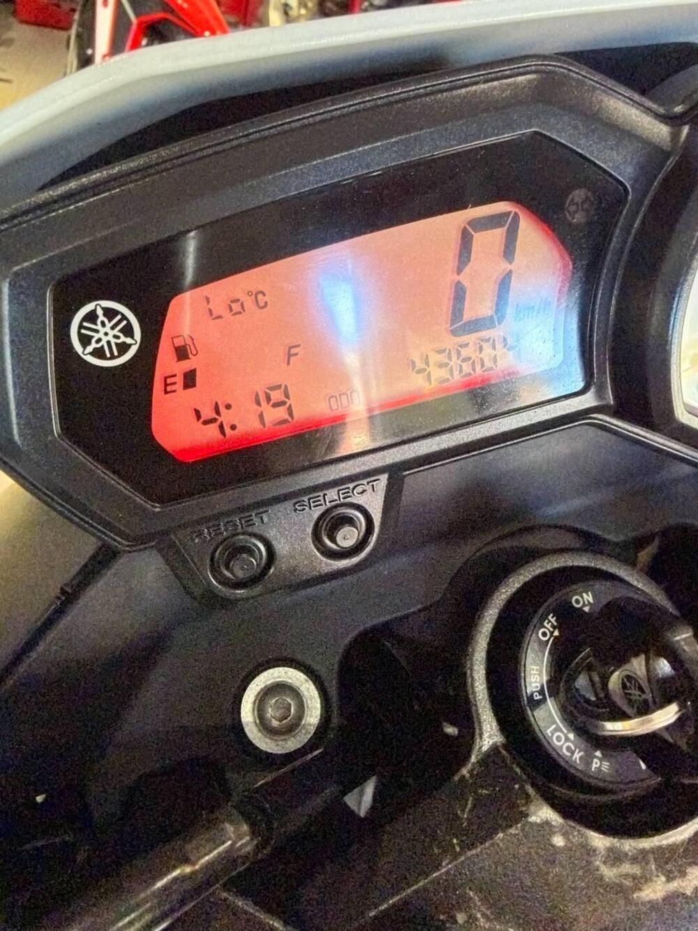 Yamaha FZ8 (2010 - 12) (9)