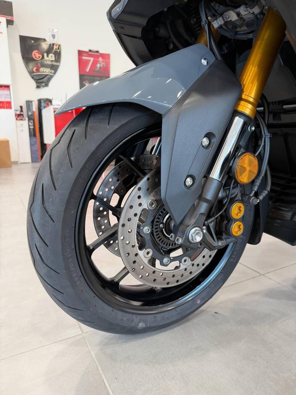 Yamaha T-Max 560 Tech Max (2022 - 24) (10)