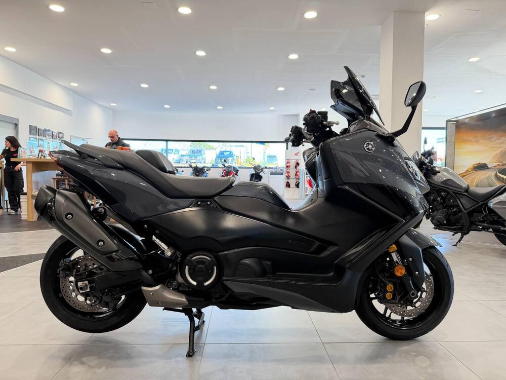 Yamaha T-Max 560 Tech Max (2022 - 24) (6)