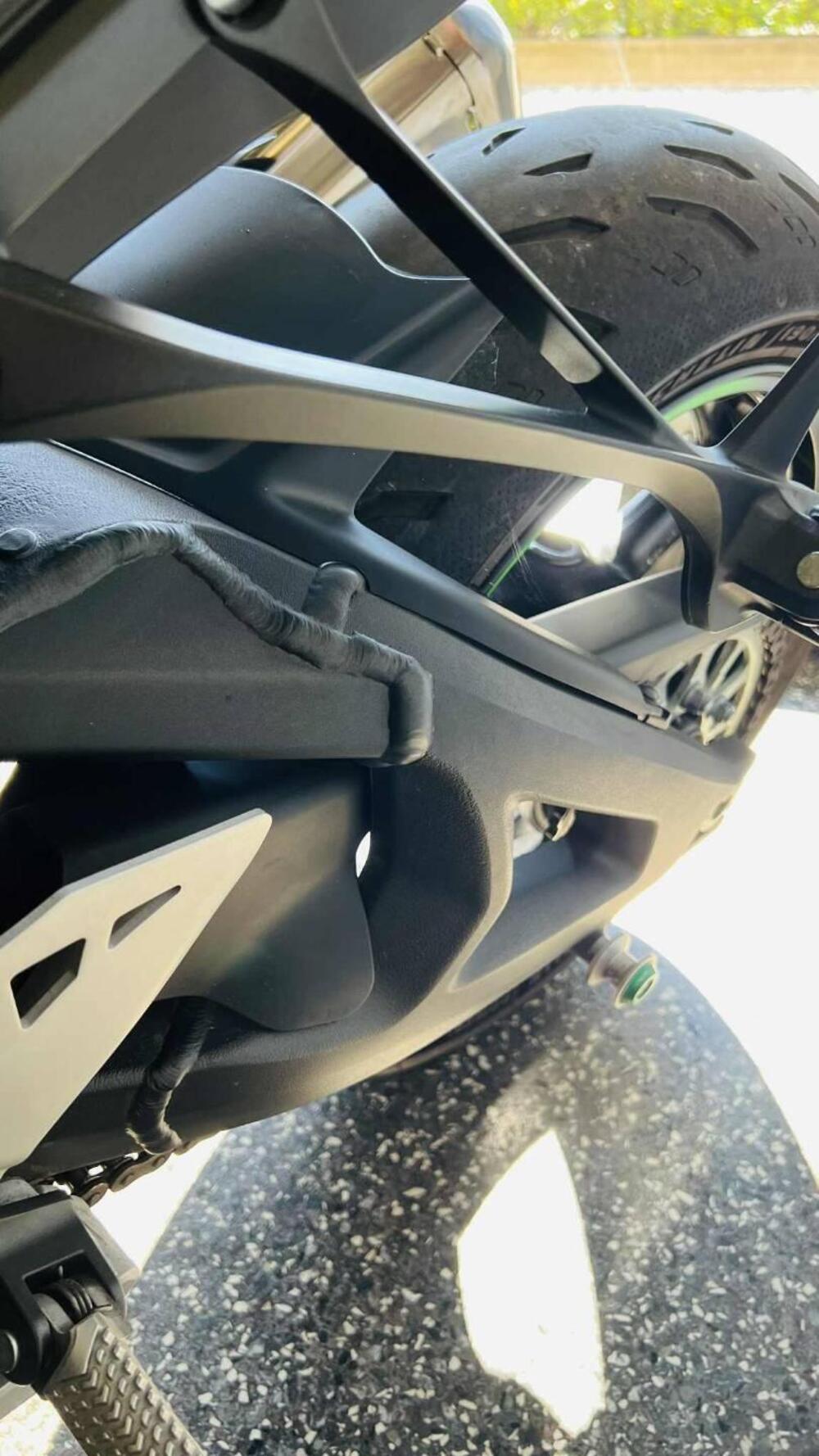 Kawasaki Ninja 1000 ZX-10R (2021 - 25) (11)