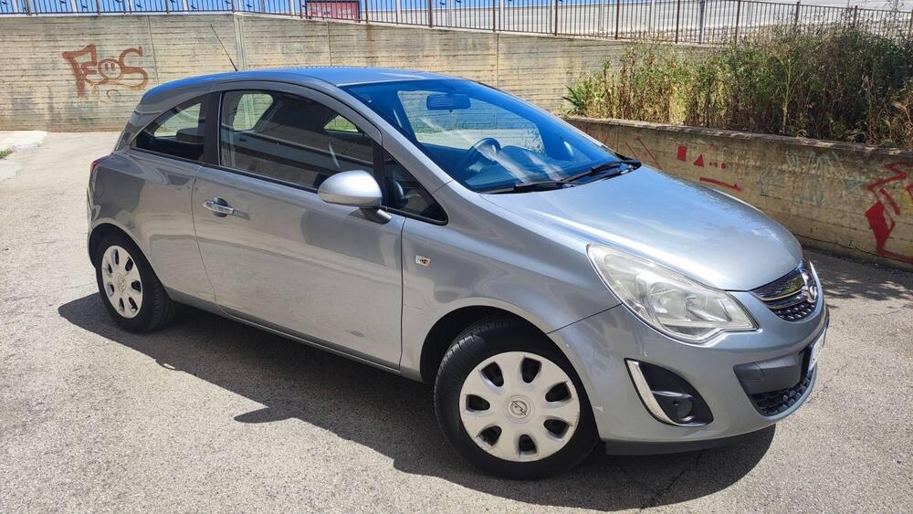 Opel Corsa usata a Bari (2)