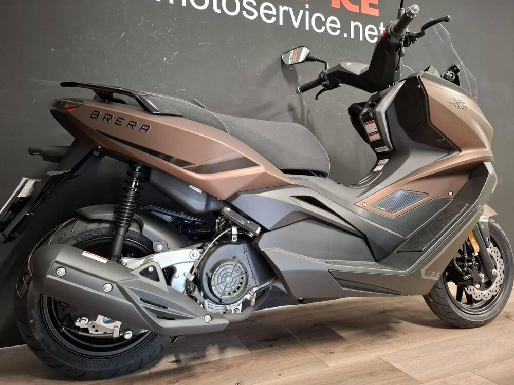 Kl Brera 300 (2022 - 25) (6)