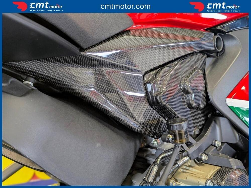 Ducati Panigale V2 Bayliss 1st Championship 20th Anniversary (2021 - 24) (11)