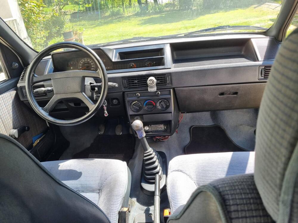 Fiat Tipo prima serie  d'epoca a Frosinone (5)