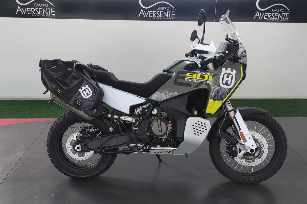 Husqvarna Norden 901 Expedition (2025 - 26) (2)