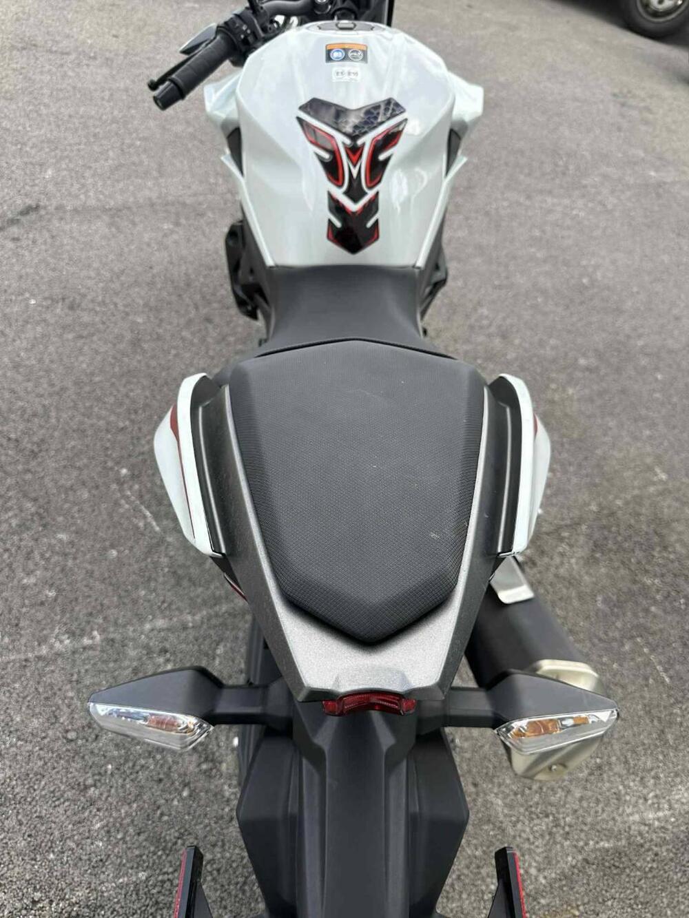 Kawasaki Z 400 (2023) (10)