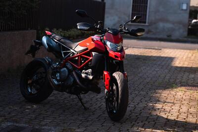 Ducati Hypermotard 950 (2022 - 25) usata