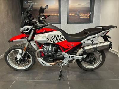 Moto Guzzi V85 TT (2024 - 25) usata