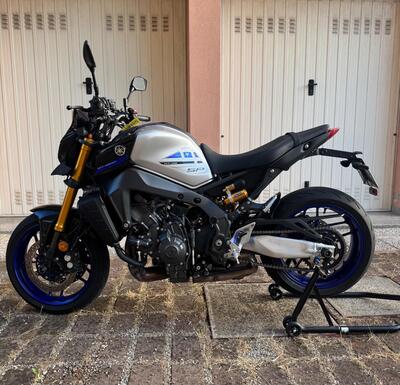 Yamaha MT-09 SP (2021 - 23) usata