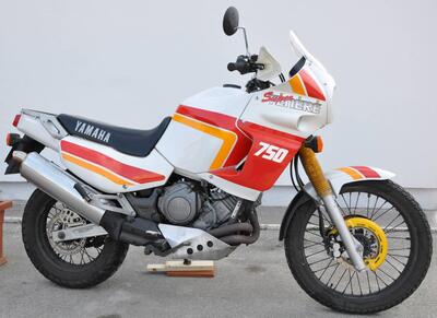 Yamaha XTZ-750 Supertenere' d'epoca