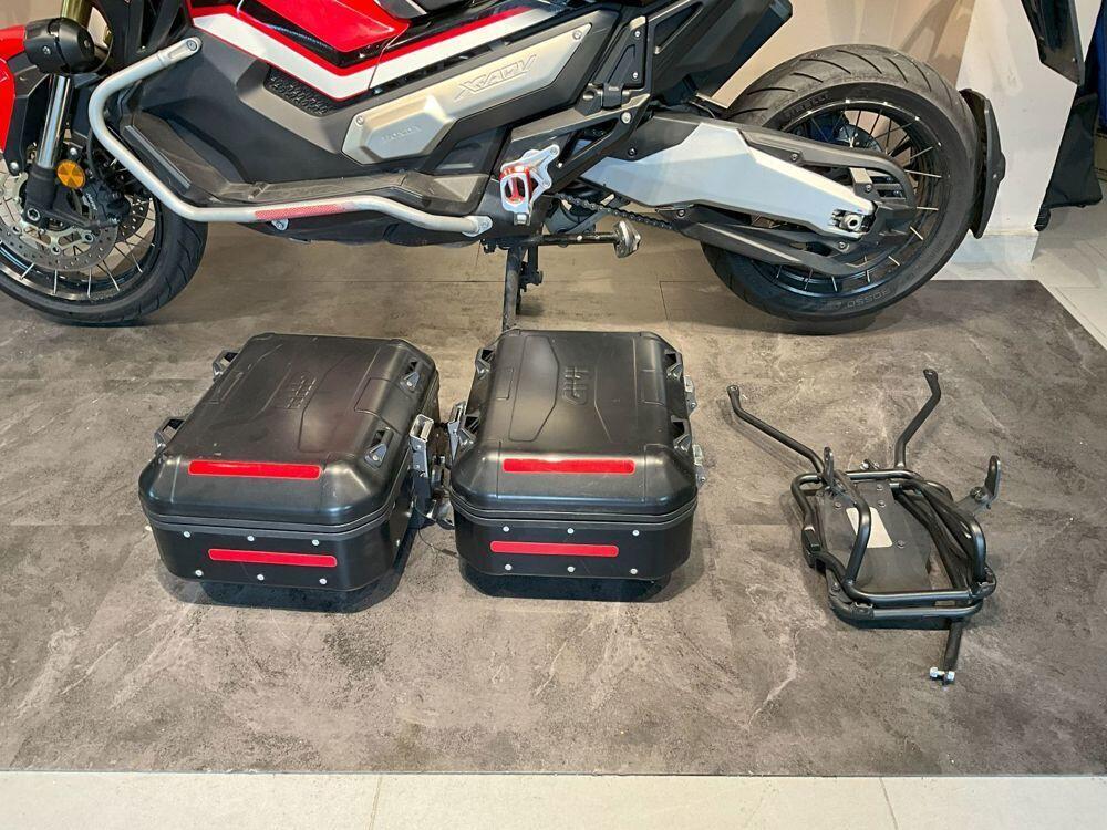 Honda X-ADV 750 (2017) (9)