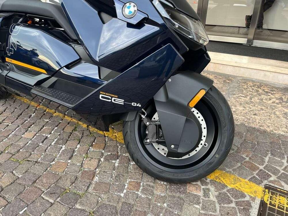 Bmw CE 04 (2021 - 25) (5)