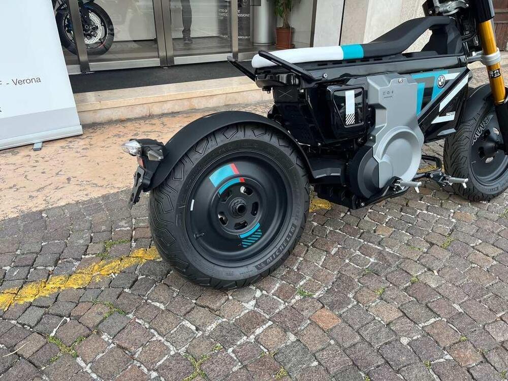 Bmw CE 02 AM (2024 - 25) (2)