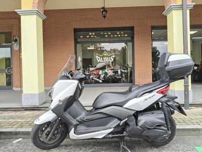 Yamaha X-Max 400 (2013 - 16) usata