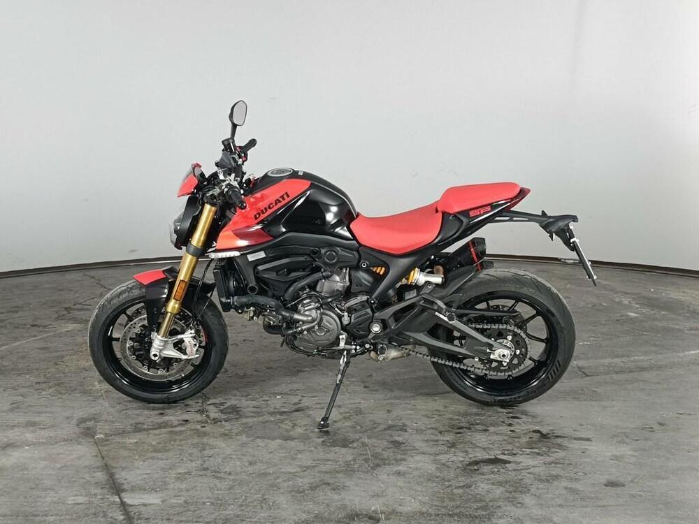 Ducati Monster 937 (2021 - 25) (5)