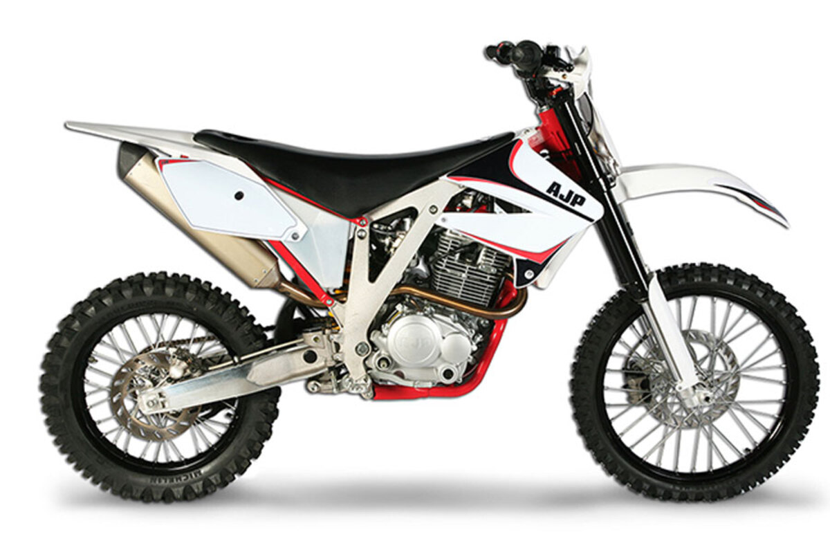 AJP PR3 240 MX (2013 - 15)