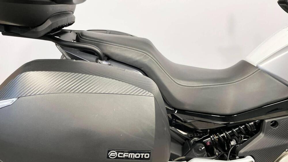 CFMOTO 650MT (2021 - 24) (9)