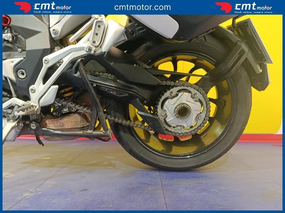 MV Agusta Turismo Veloce 800 Lusso (2014 - 16) (8)