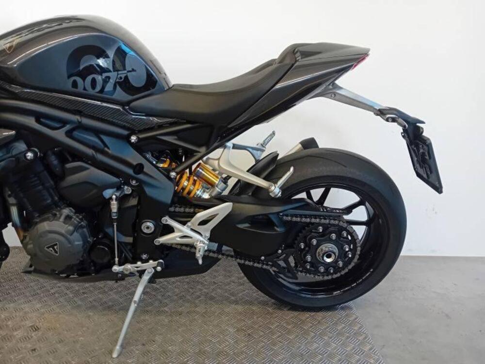 Triumph Speed Triple 1200 RR Bond Edition (2023) (7)