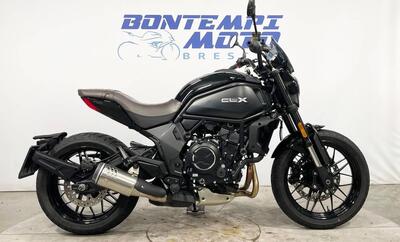 CFMOTO 700CL-X Heritage (2021 - 25) usata