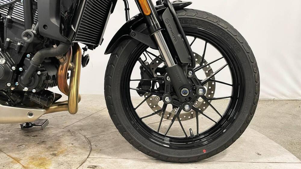 CFMOTO 700CL-X Heritage (2021 - 26) (8)