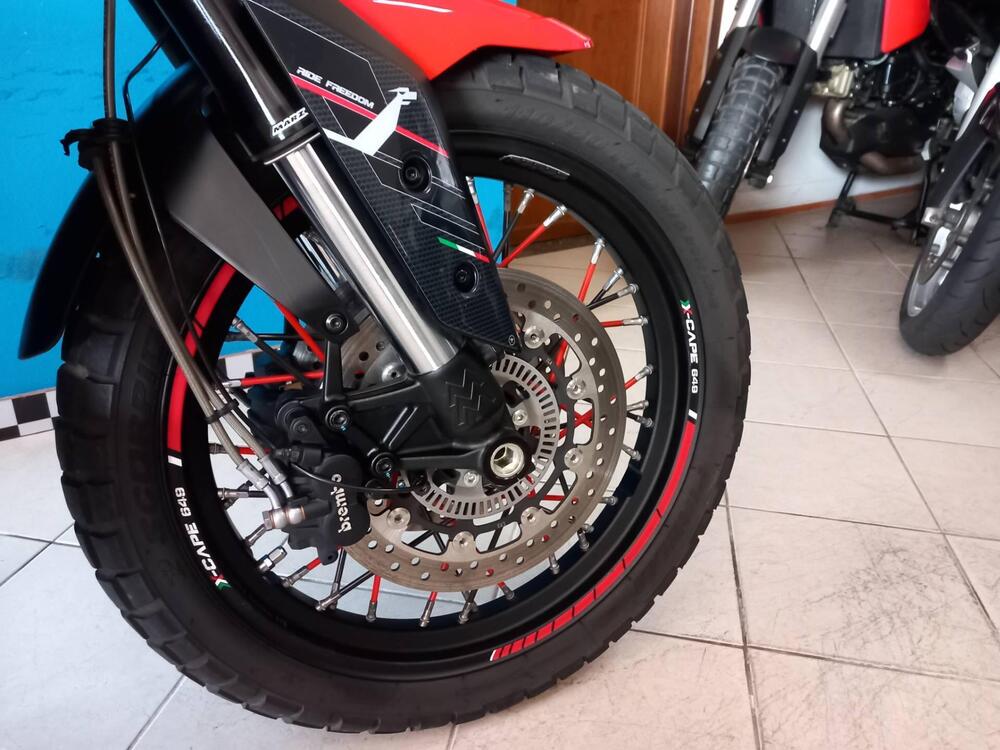 Moto Morini X-Cape 650 (2021 - 26) (19)