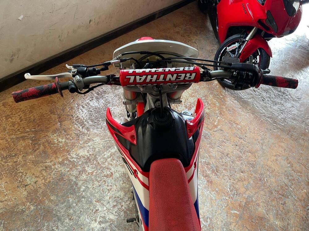 Honda CRF 250 R (2005) (11)