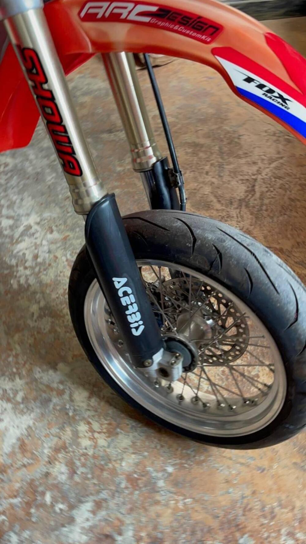 Honda CRF 250 R (2005) (18)