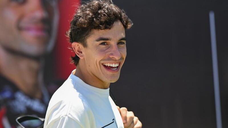 MotoGP 2025. GP dell&#039;Indonesia. Marc Marquez dopo il titolo: &quot;Mi sento pi&ugrave; stanco che mai. Alex? Non lo aiuter&ograve; per il secondo posto&quot;
