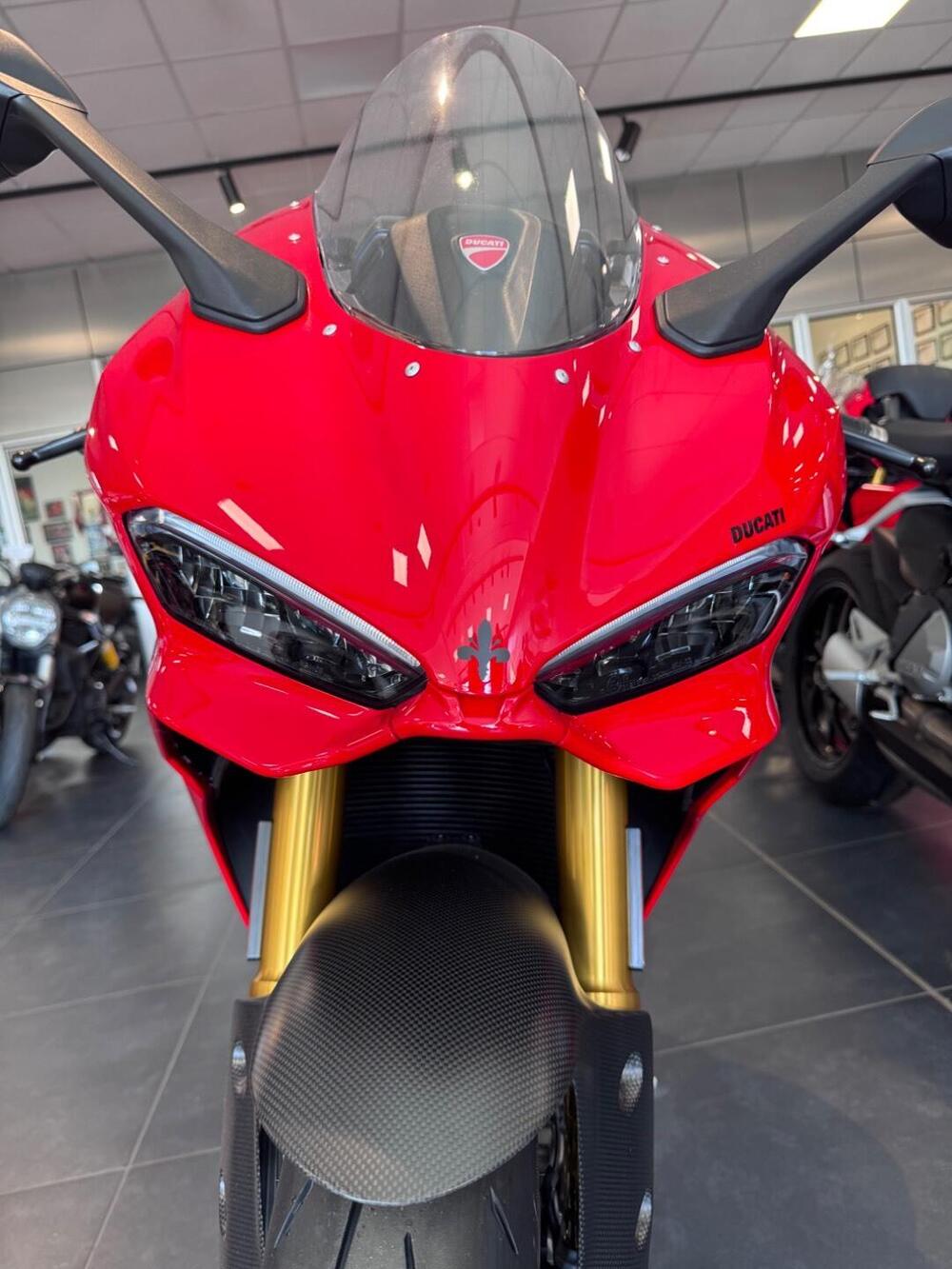 Ducati Panigale V2 S (2025 - 26) (2)