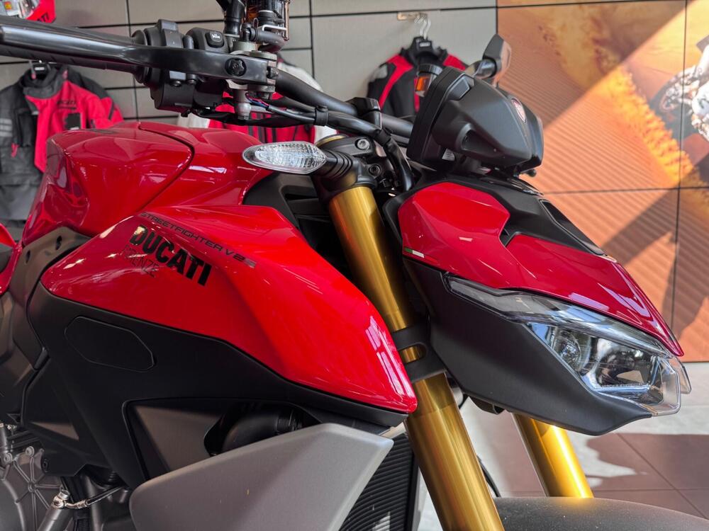 Ducati Streetfighter V2 S (2025 - 26)