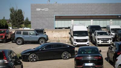 Crollo BYD a sorpresa: vendite in calo dopo 18 mesi, mentre Geely e Xpeng volano