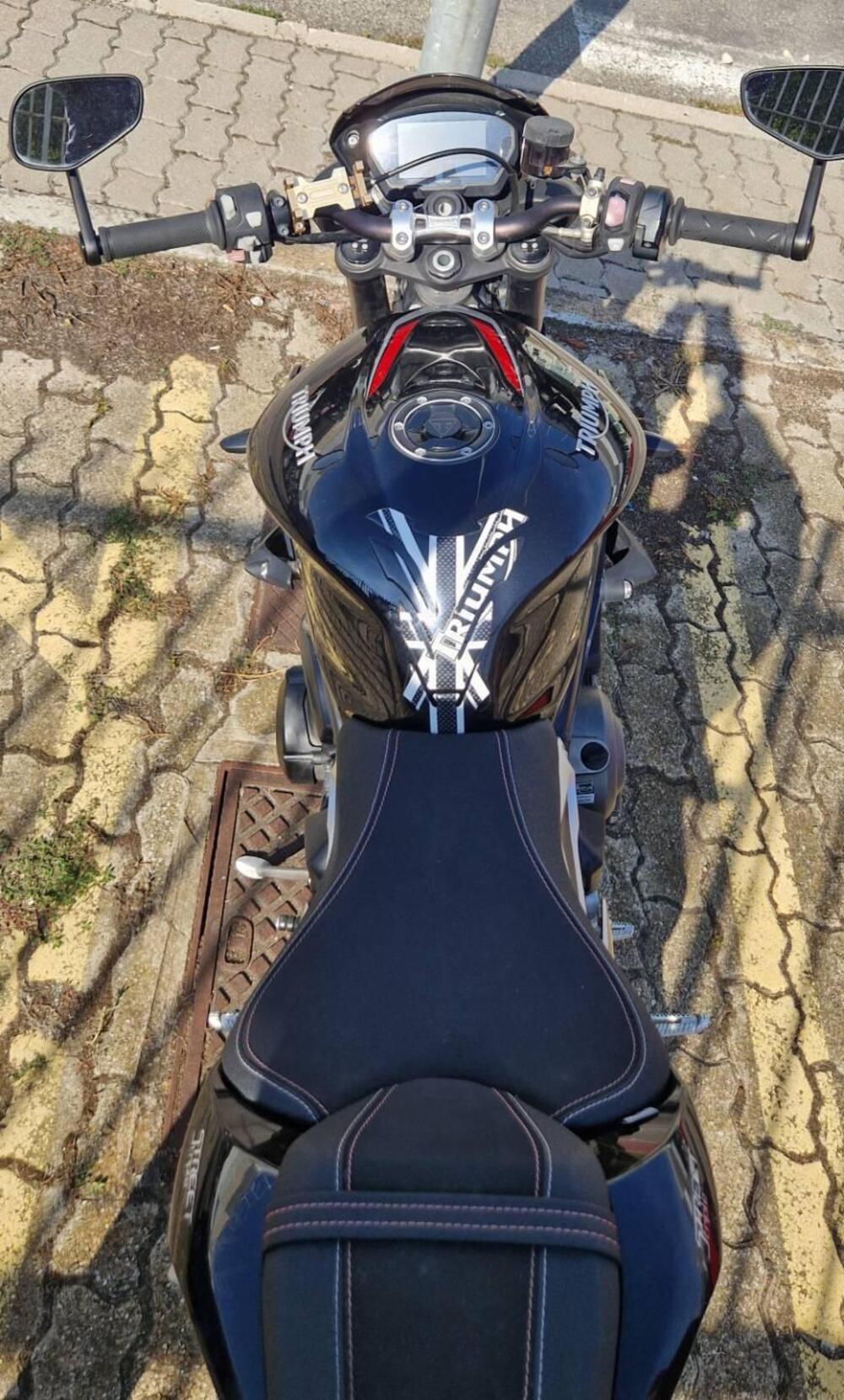 Triumph Street Triple RS (2017 - 19) (8)