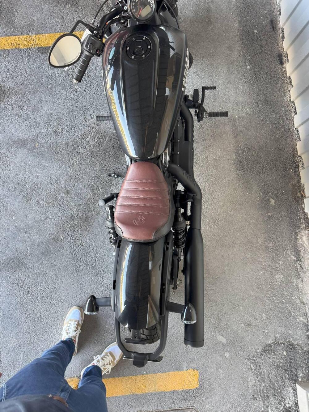 Indian Scout 1133 Bobber Twenty (2021 - 25) (6)