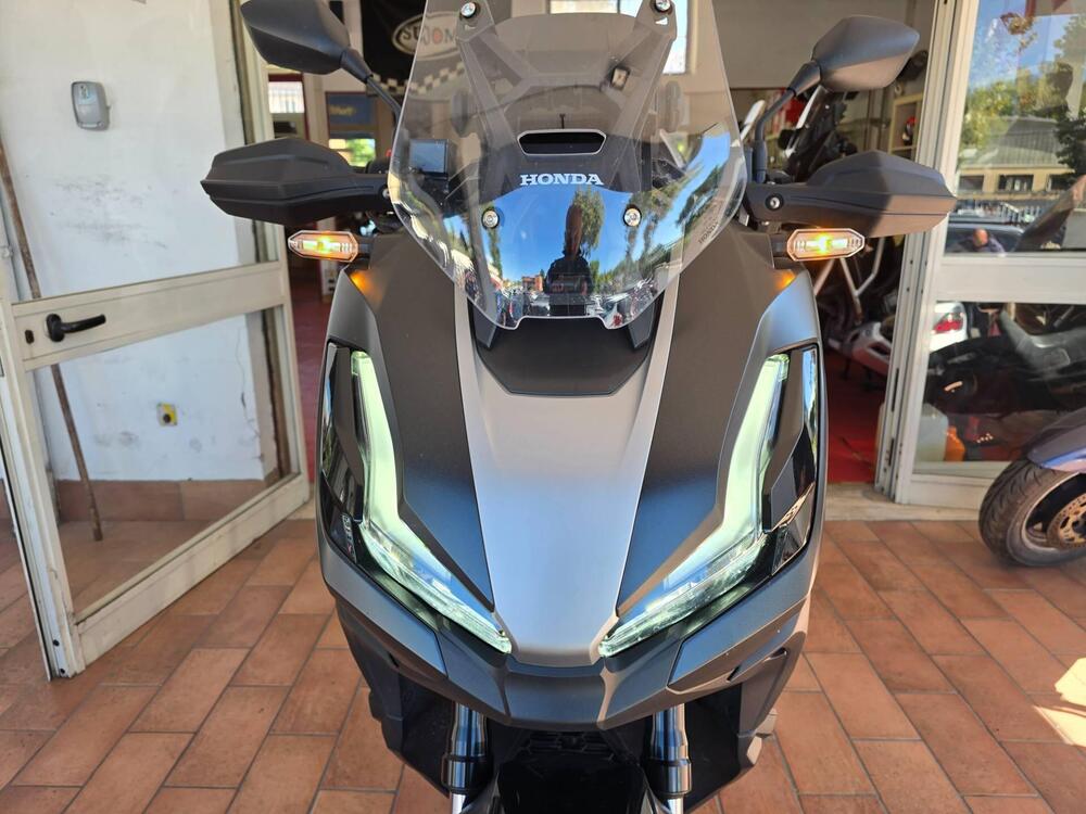 Honda ADV 350 Special Edition (2025 - 26) (5)