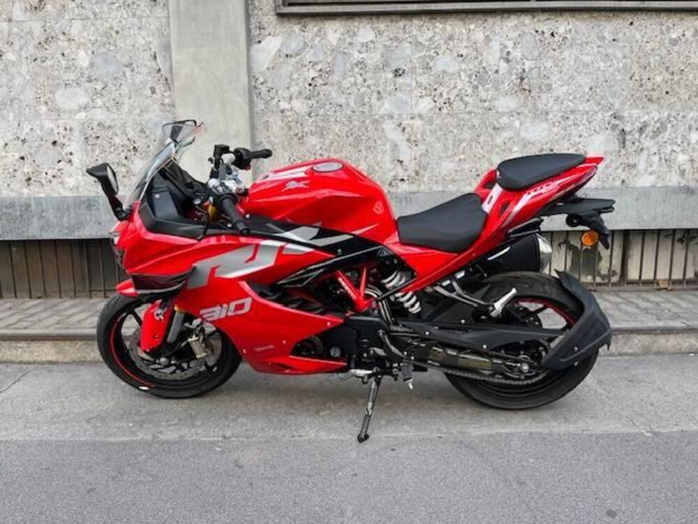 TVS Motor RR 310 (2024 - 26) (4)