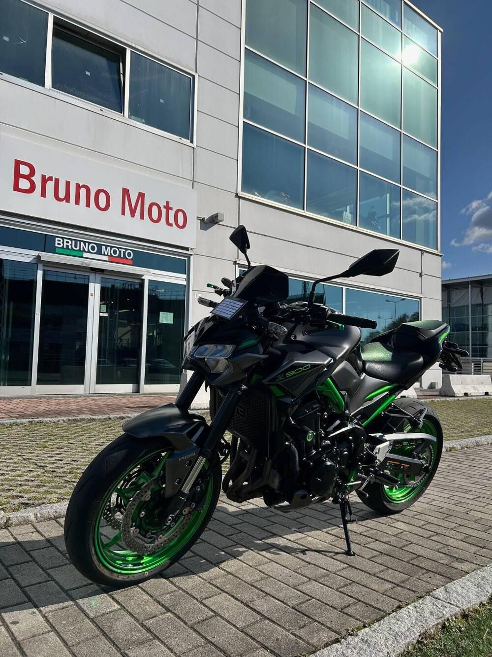 Kawasaki Z 900 (2021 - 24) (3)
