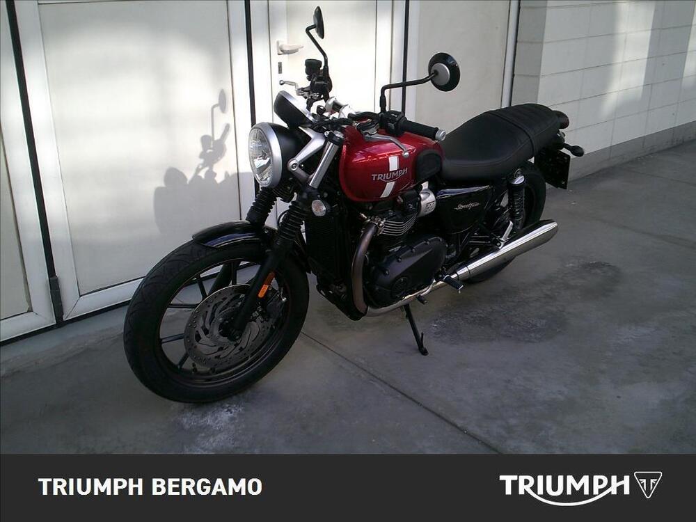 Triumph Street Twin 900 (2016) (3)
