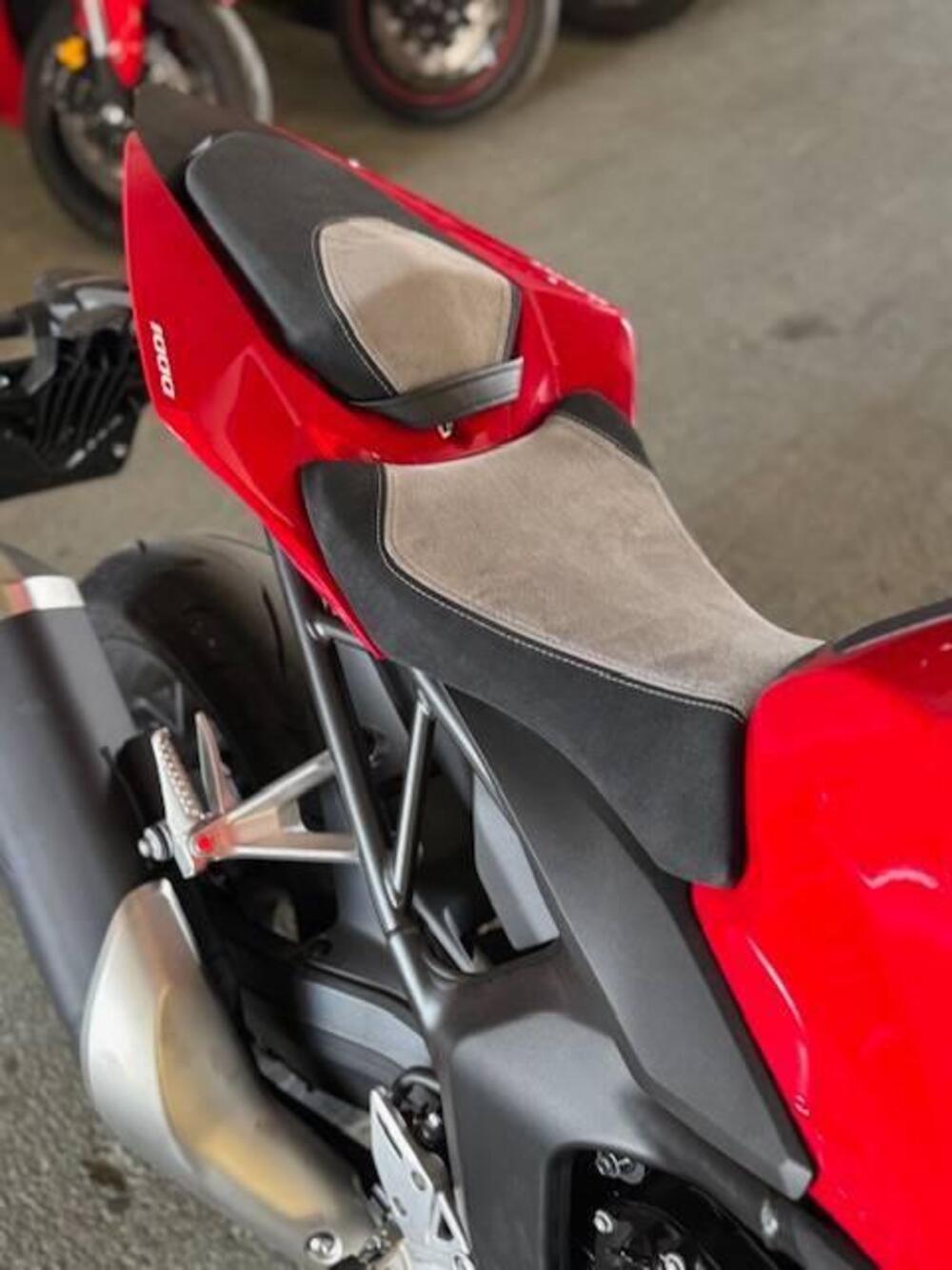 Honda CB 1000 Hornet (2025 - 26) (7)