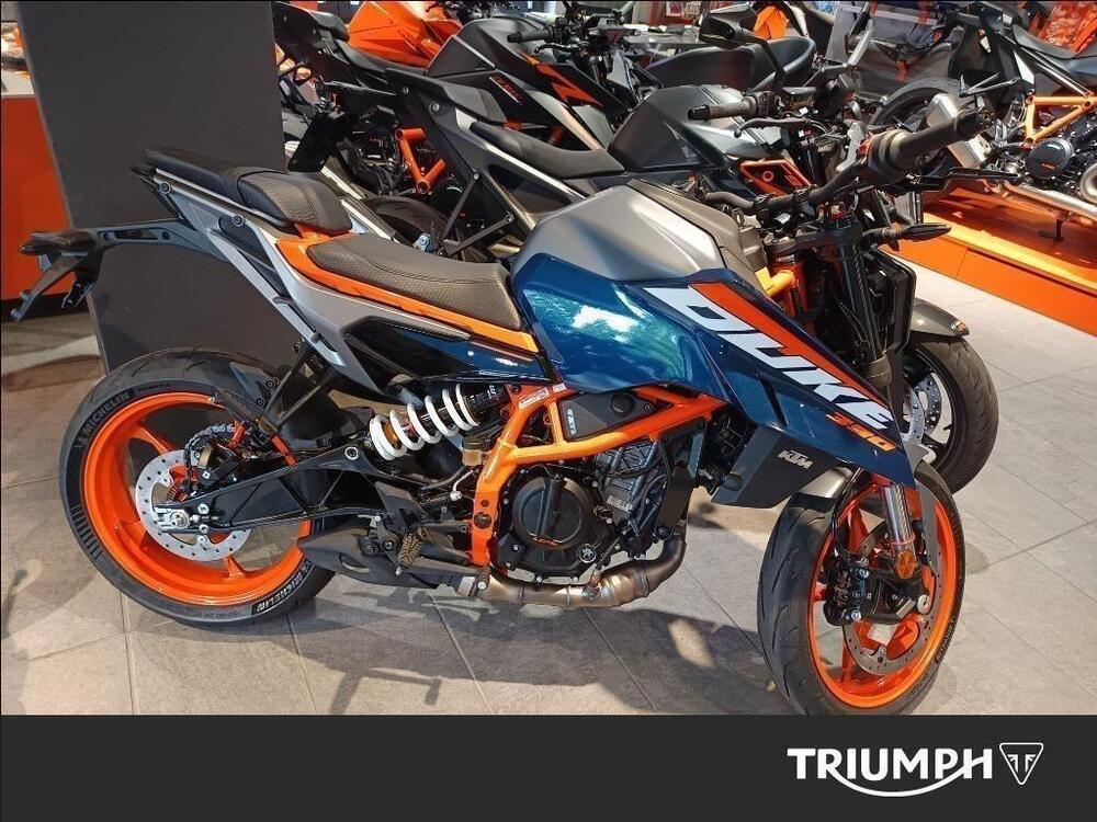 KTM 390 Duke (2024 - 25) (2)