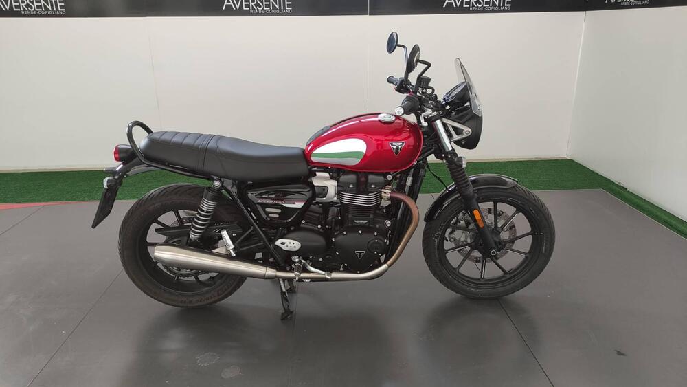 Triumph Speed Twin 900 Chrome Edition (2023) (2)