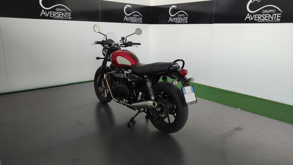 Triumph Speed Twin 900 Chrome Edition (2023) (6)